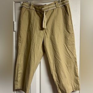 White Stag Structured Capris